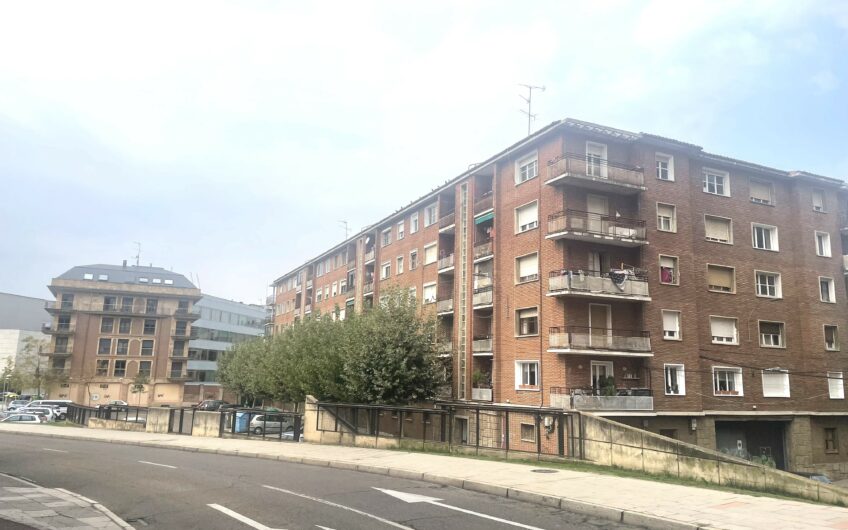 Apartamento para reformar en León