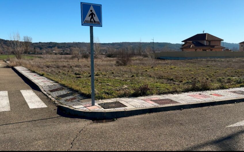 Solar Urbano en Villarrodrigo de las Regueras