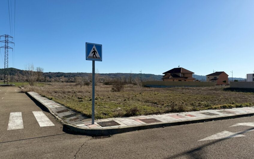 Solar Urbano en Villarrodrigo de las Regueras